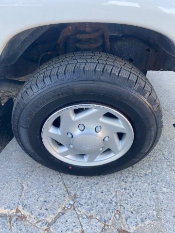 Used 2014 Ford E-150 and Econoline 150 RWD image 15