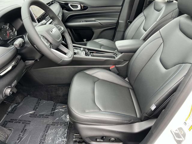 New 2025 Jeep Compass Limited w/ Sun & Sound Group image 23