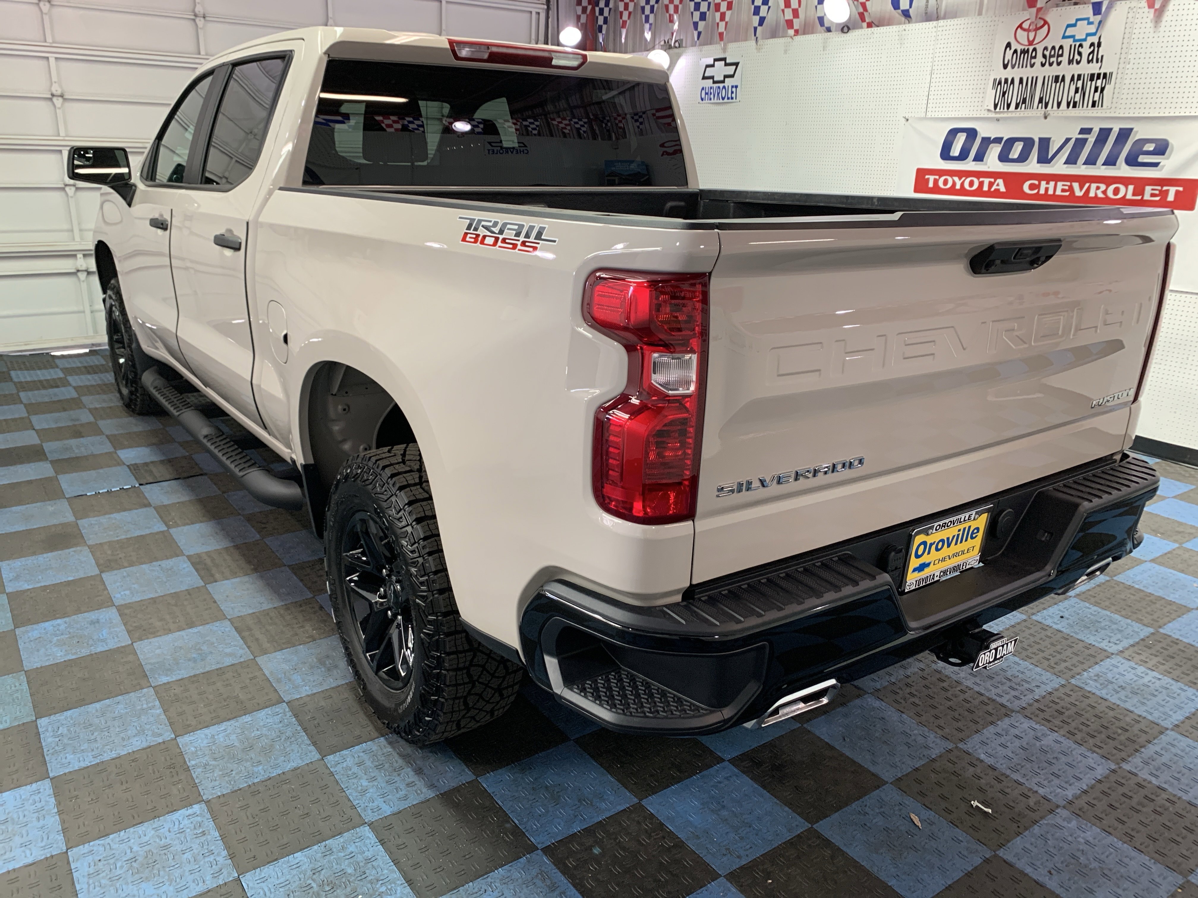 New 2026 Chevrolet Silverado 1500 Custom Trail Boss image 3