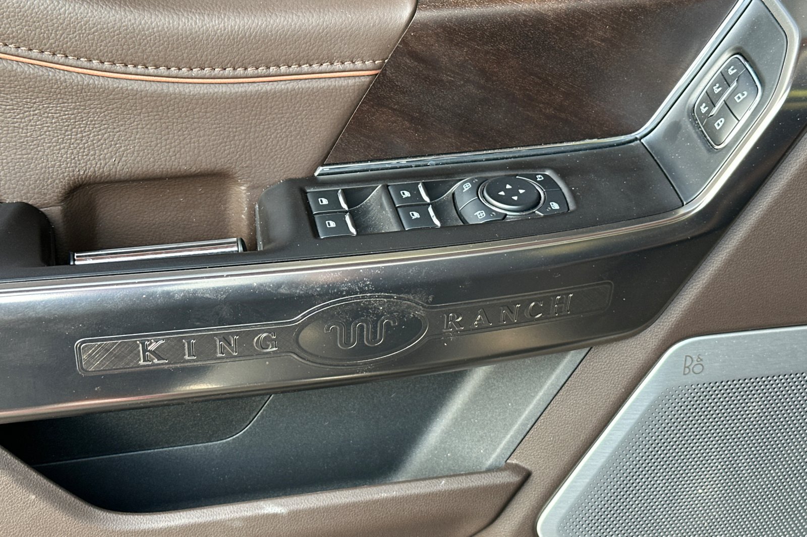 Used 2023 Ford F150 King Ranch w/ Equipment Group 601A High AWD/4WD image 14