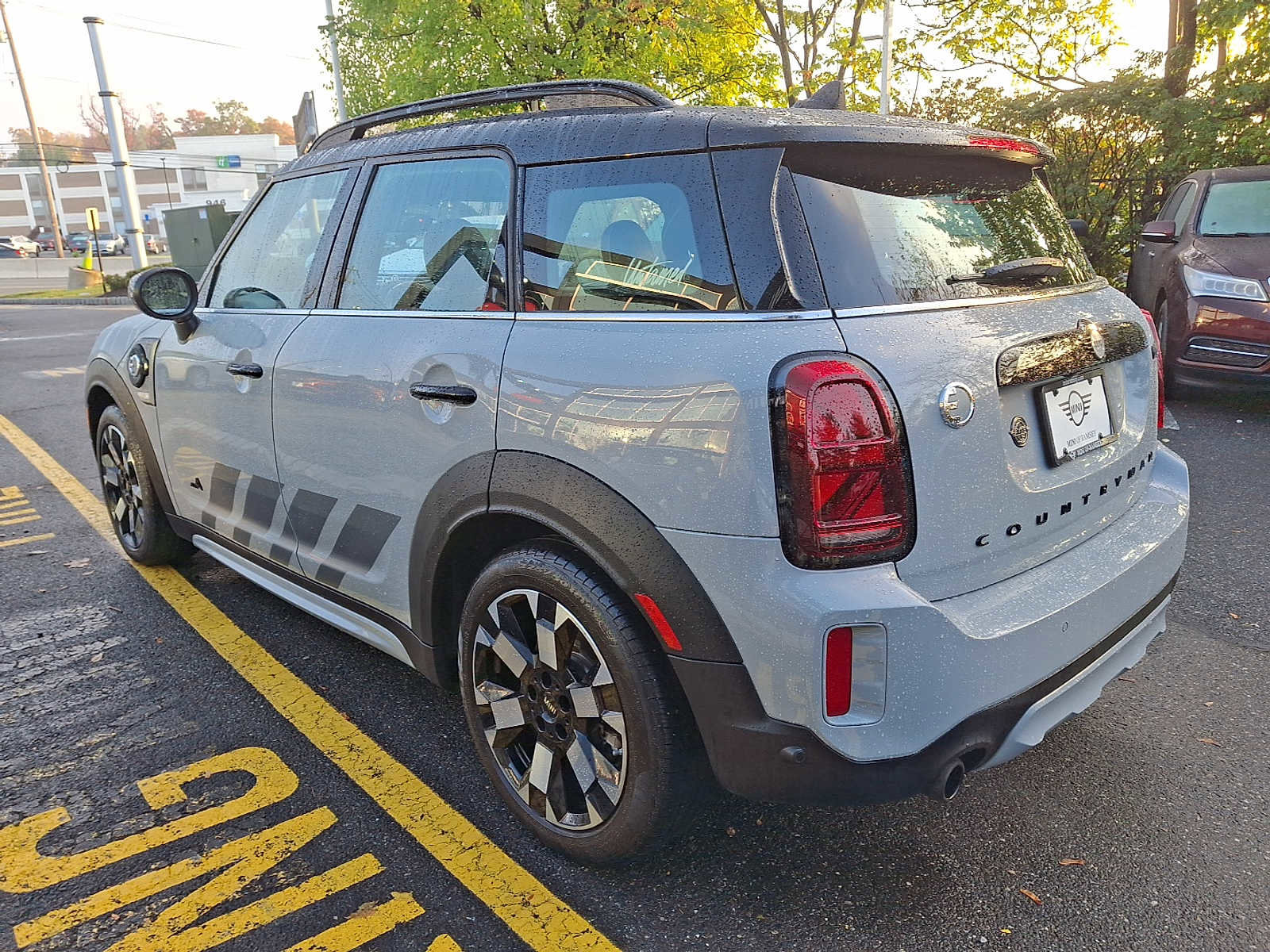 Certified 2023 MINI Cooper Countryman SE w/ Mini Untamed Edition image 6
