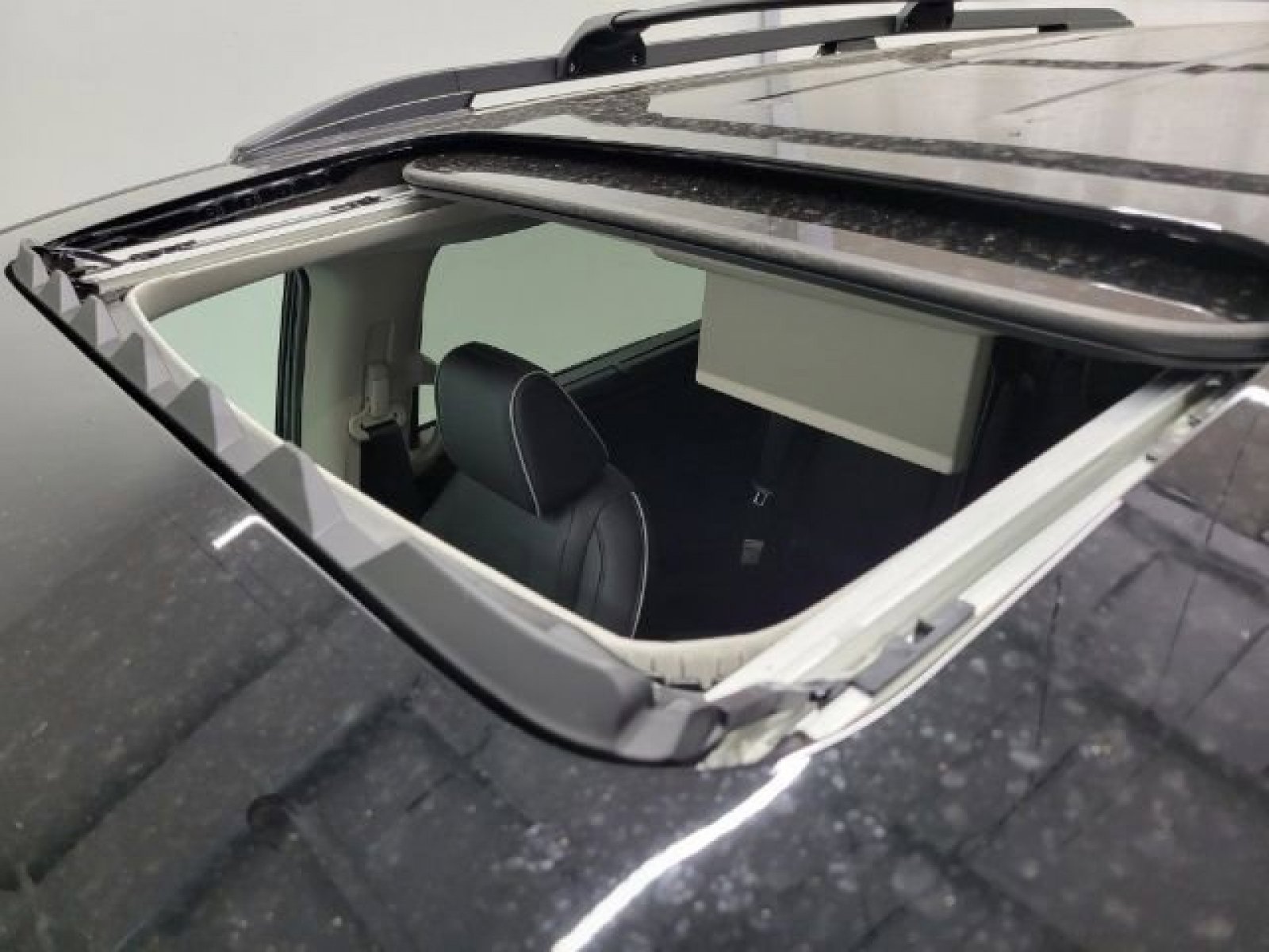 New 2026 Honda Odyssey Elite image 3