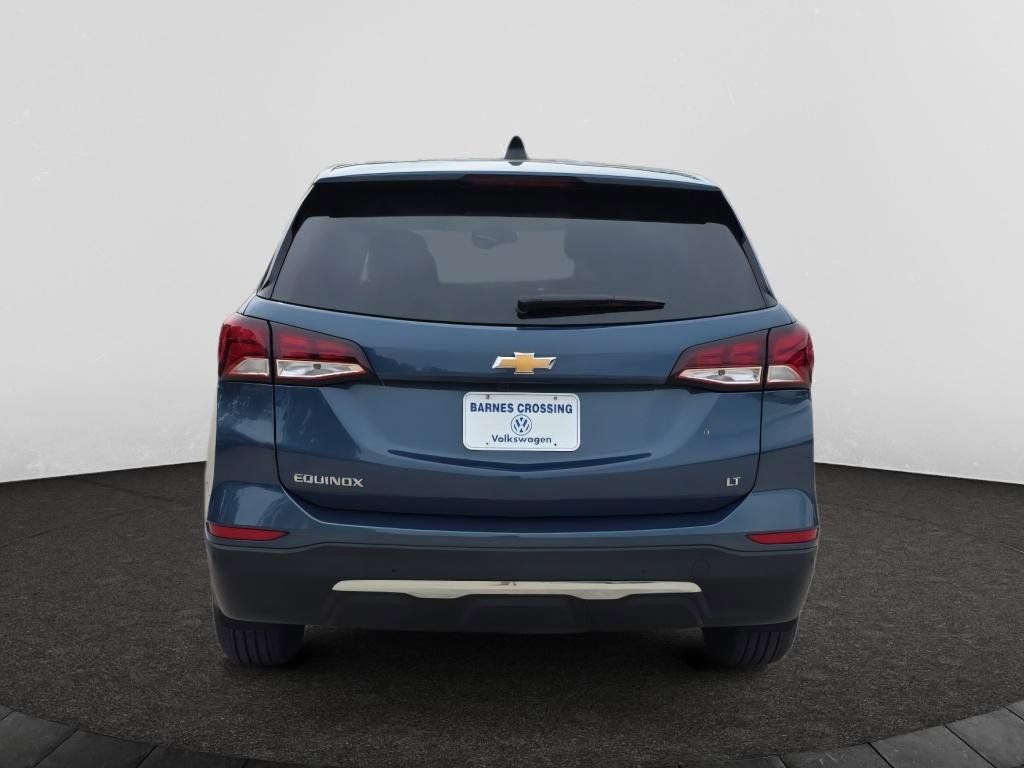 Used 2024 Chevrolet Equinox LT w/ LPO, Floor Liner Package FWD image 4