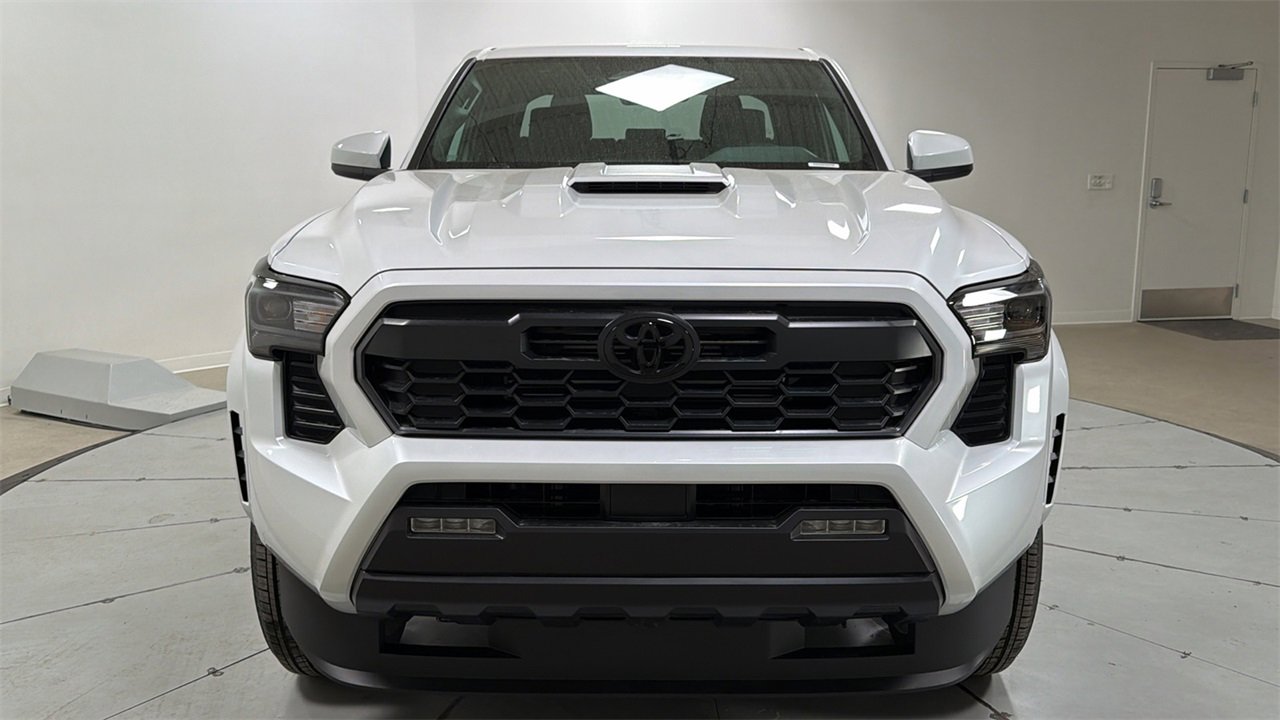 New 2026 Toyota Tacoma TRD Sport video 2