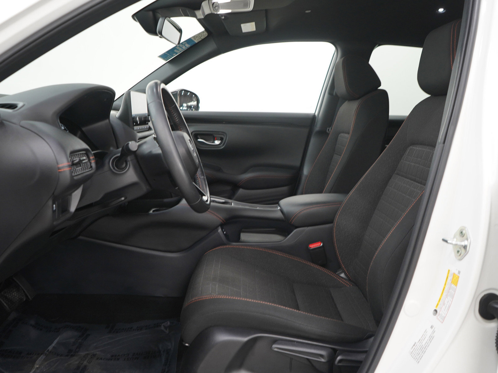 Used 2024 Honda HR-V Sport image 23