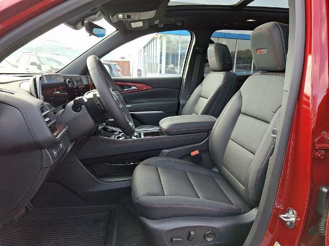 New 2026 Chevrolet Traverse Z71 w/ Driver Confidence Package image 10