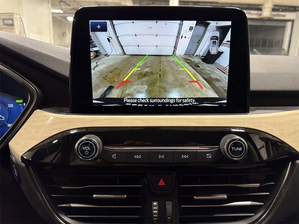 Used 2022 Ford Escape Titanium w/ Titanium Elite Package image 25