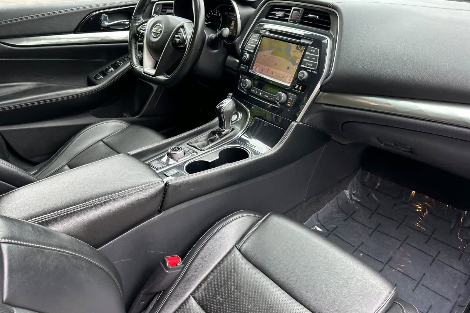 Used 2020 Nissan Maxima 3.5 SV w/ Floor Mat Group FWD image 15