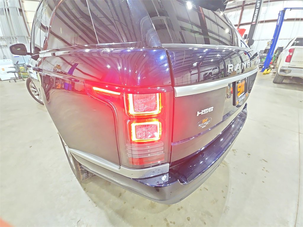 Used 2016 Land Rover Range Rover HSE image 35