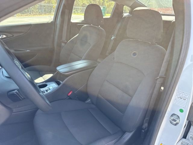 Used 2024 Chevrolet Malibu LT image 15
