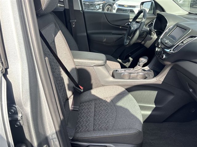 Certified 2024 Chevrolet Equinox LT w/ LPO, Floor Liner Package FWD image 27