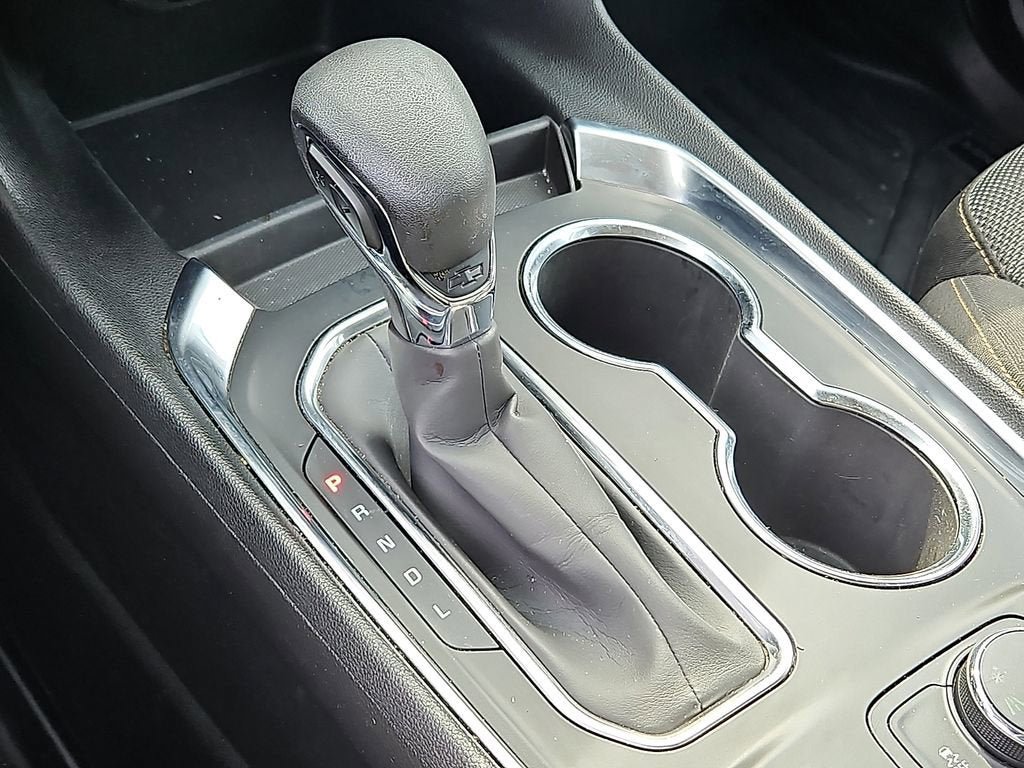 Certified 2021 Chevrolet Traverse LT FWD image 15