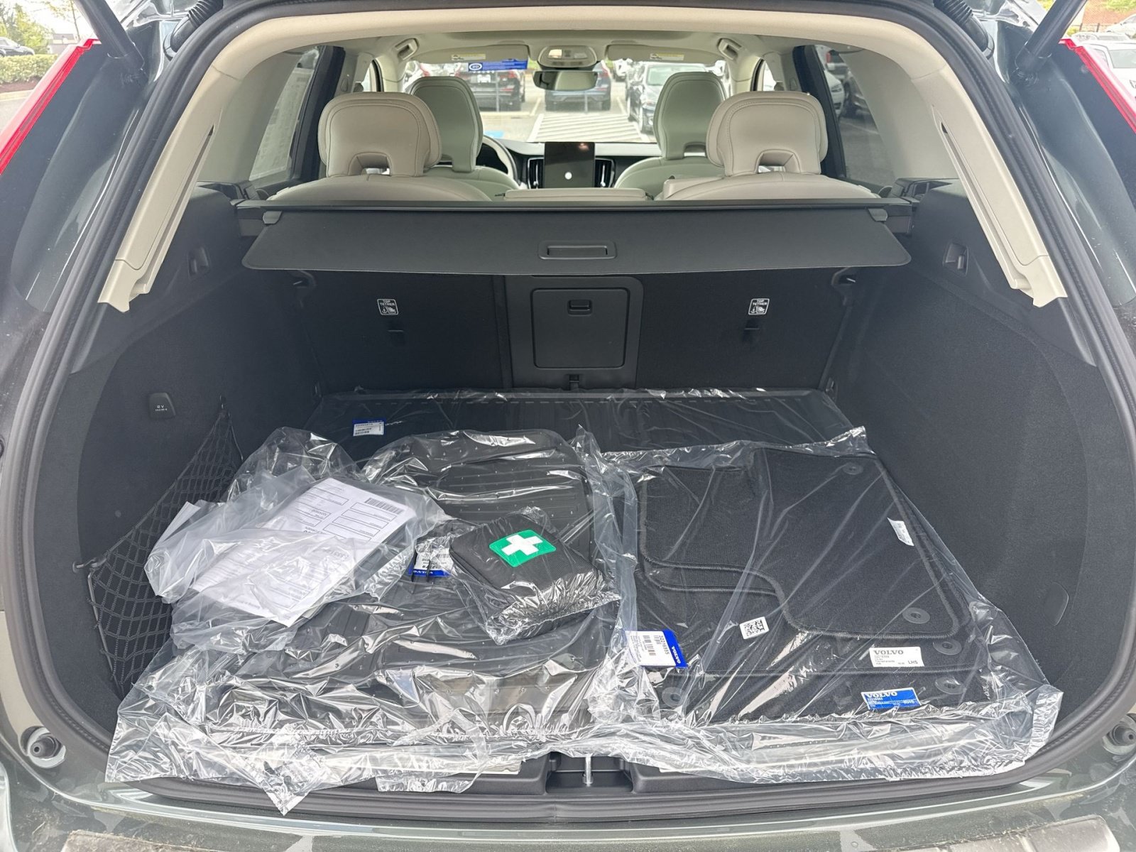 New 2026 Volvo XC60 B5 Ultra w/ Protection Package Premier AWD/4WD image 26