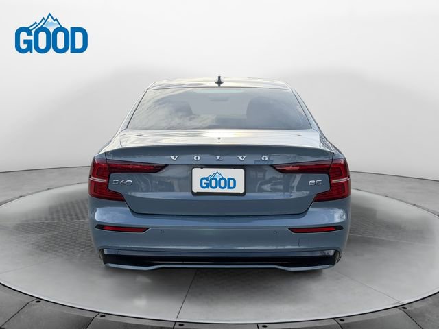 Used 2024 Volvo S60 B5 Core image 4