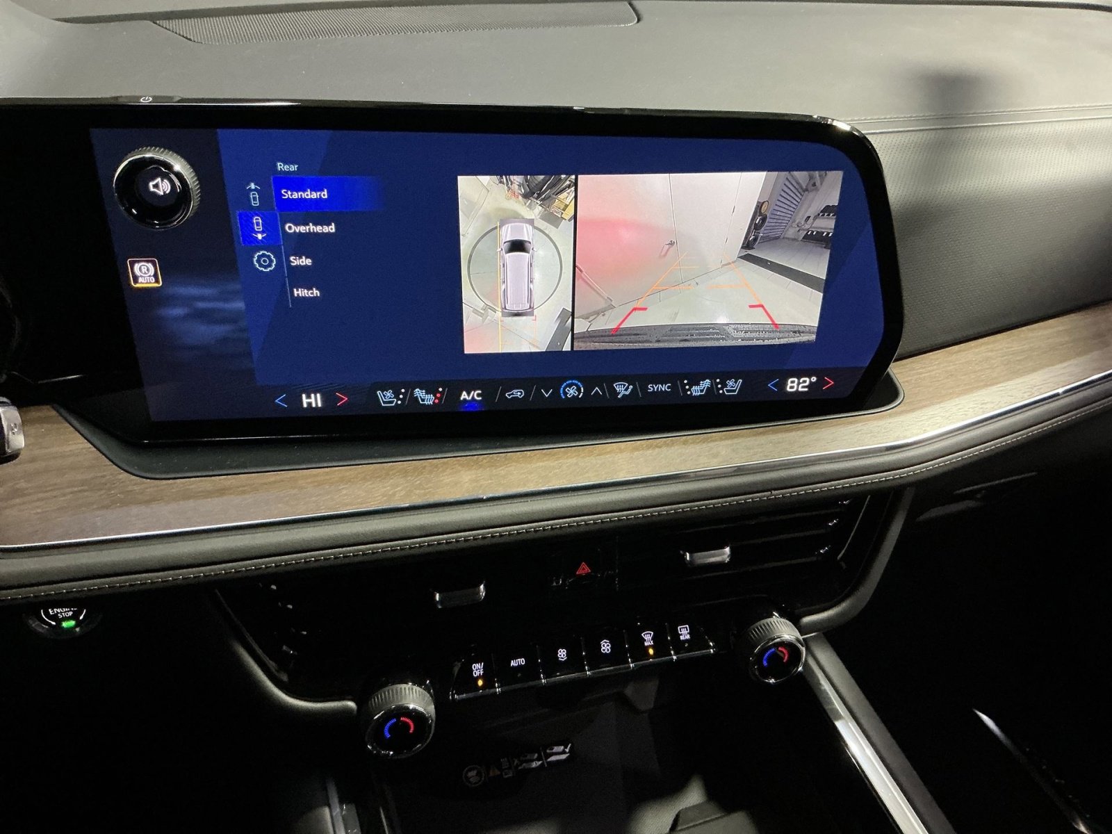 New 2026 Chevrolet Suburban High Country image 27