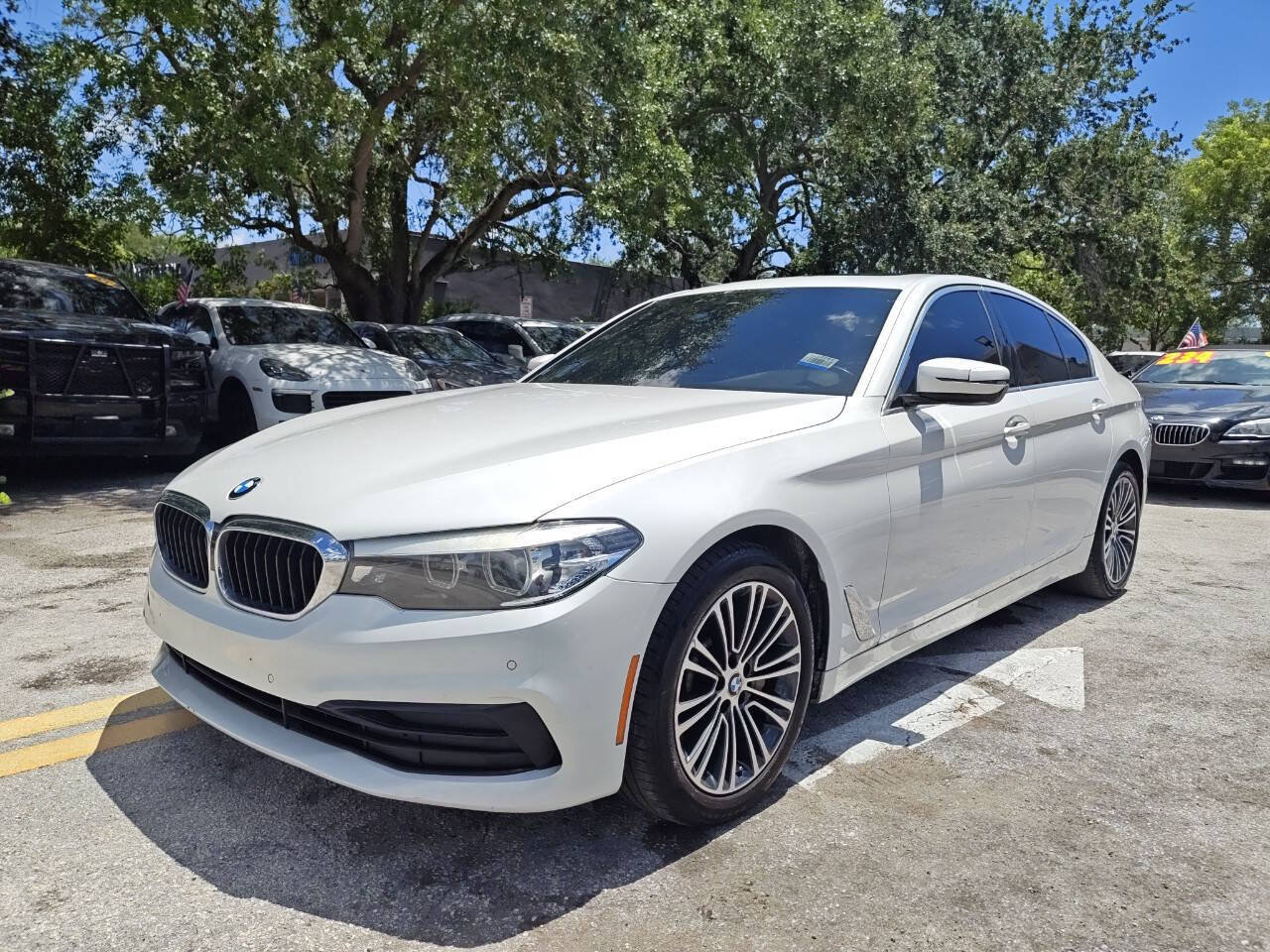 Used 2019 BMW 530i w/ Convenience Package RWD image 1