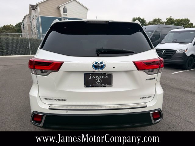 Used 2019 Toyota Highlander Limited Platinum AWD/4WD image 9