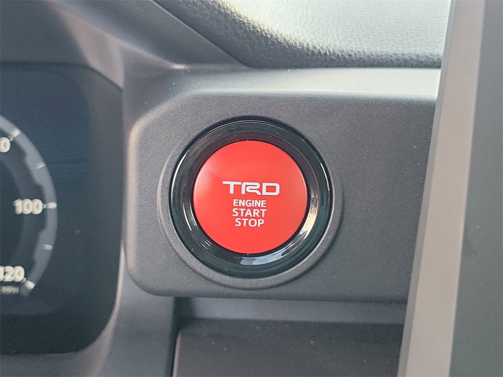 Used 2025 Toyota Tacoma TRD Off-Road image 8