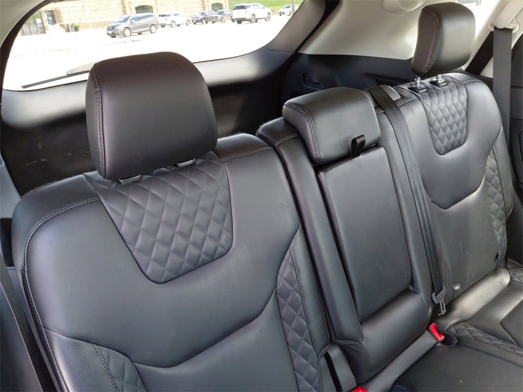 Used 2024 Ford Edge Titanium image 25