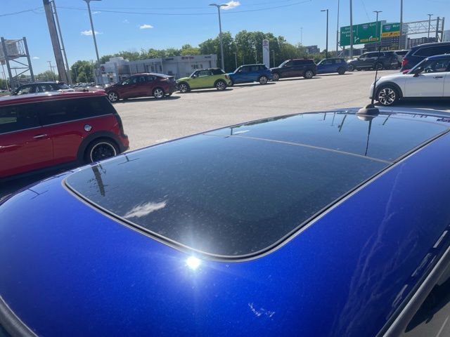 Used 2022 MINI Cooper S FWD image 5