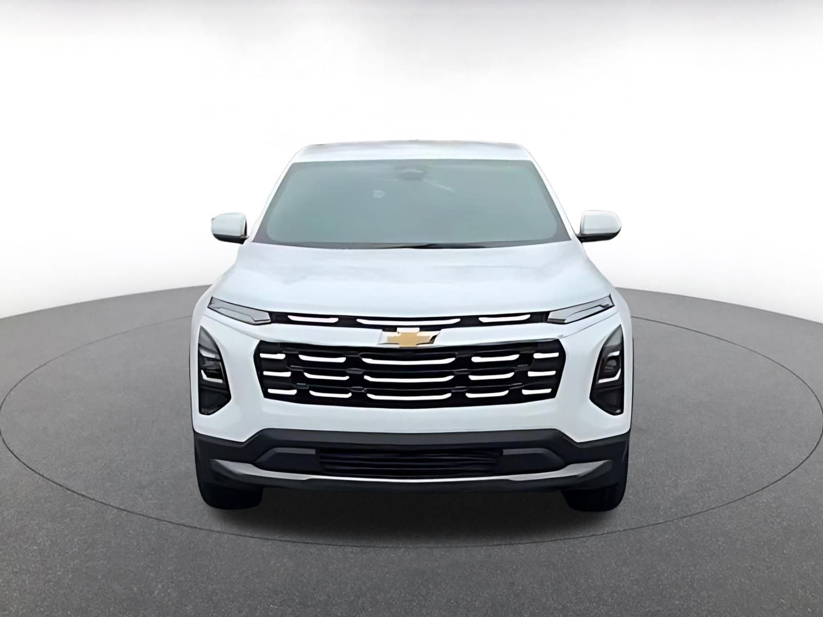 Used 2025 Chevrolet Equinox LT image 4