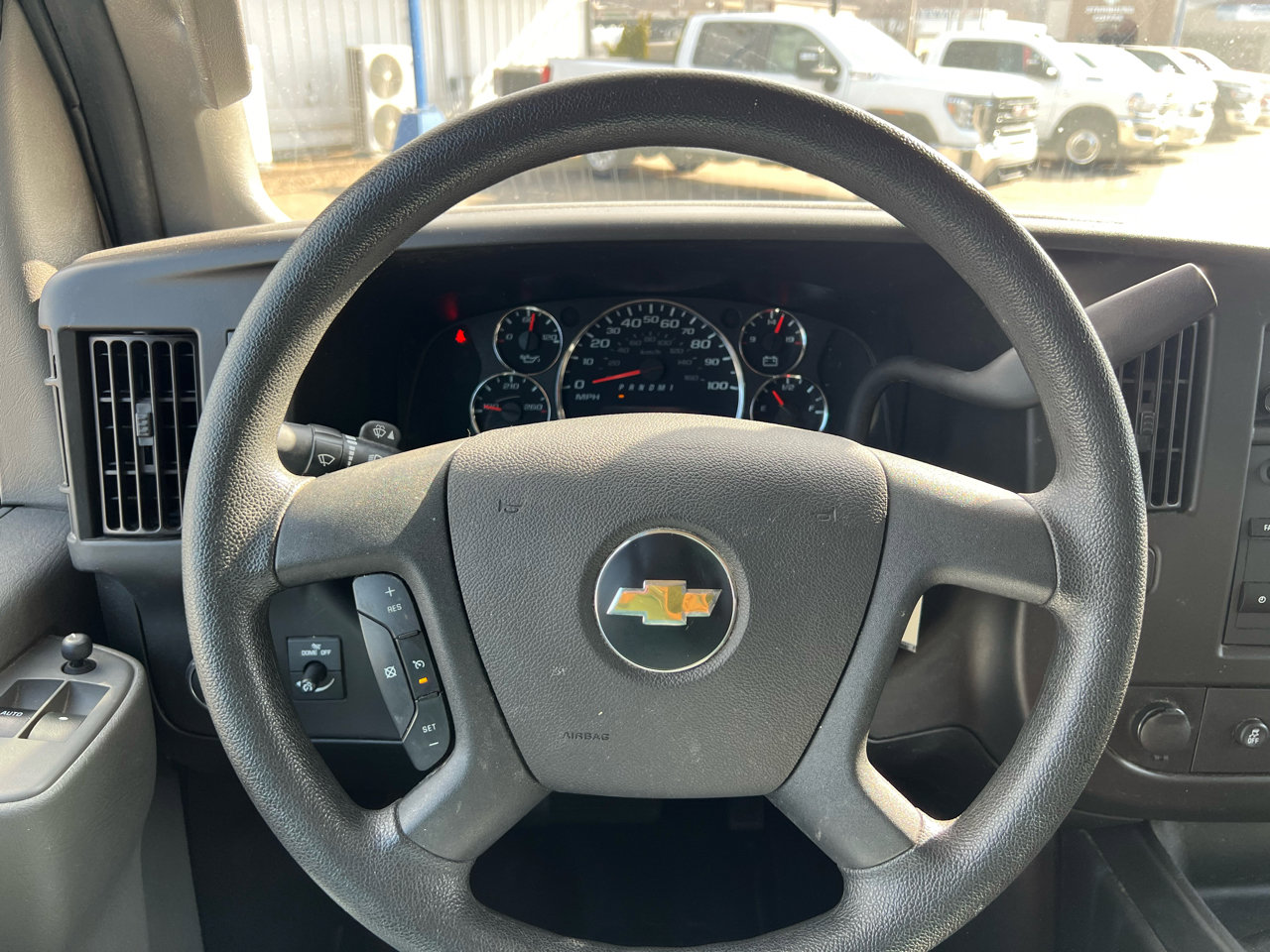 Used 2022 Chevrolet Express 2500 w/ Driver Convenience Package image 14