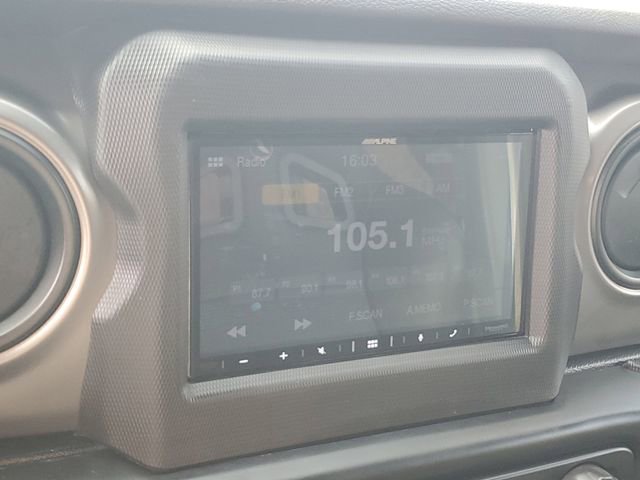 Used 2020 Jeep Wrangler Unlimited Sport image 16