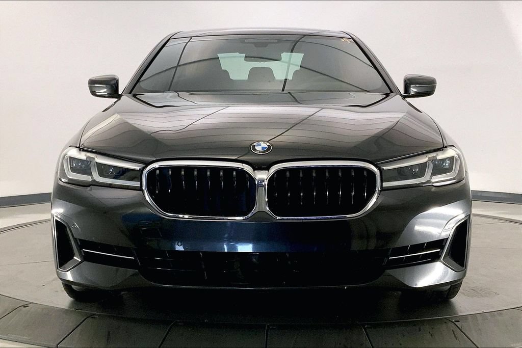 Used 2021 BMW 540i xDrive w/ Executive Package AWD/4WD image 2