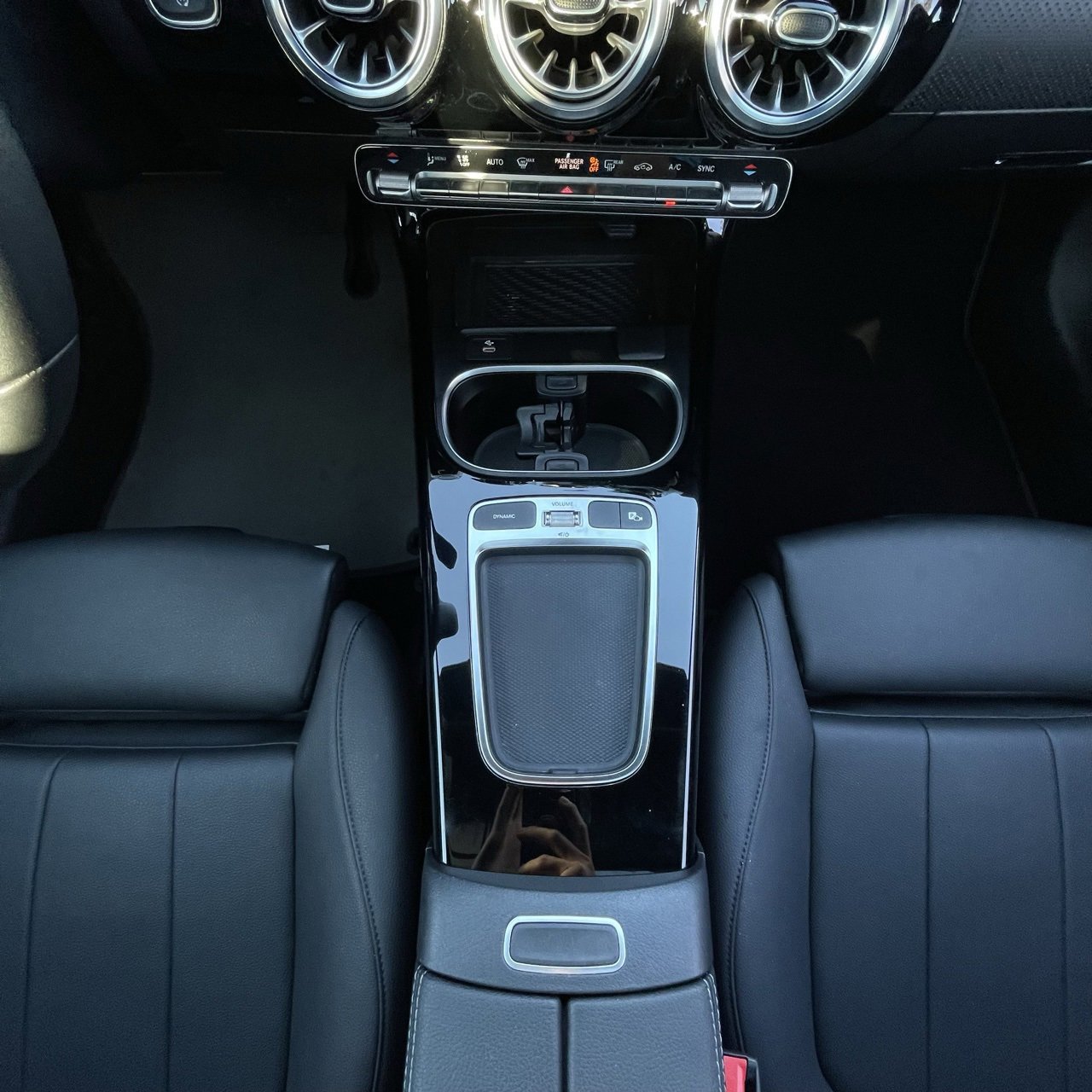 Used 2025 Mercedes-Benz CLA 250 image 19