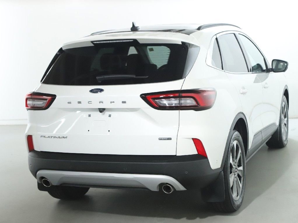 Used 2023 Ford Escape Platinum w/ Premium Technology Package AWD/4WD image 48