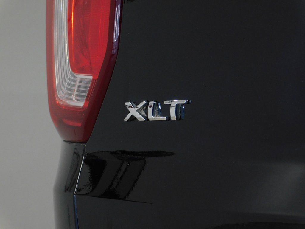 Used 2019 Ford Explorer XLT w/ XLT Desert Copper Package AWD/4WD image 85