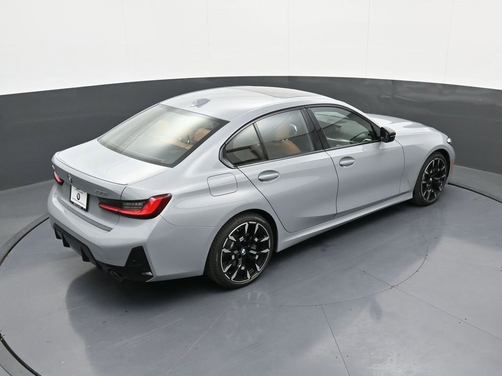 New 2025 BMW 330i xDrive Sedan w/ M Sport Package image 38