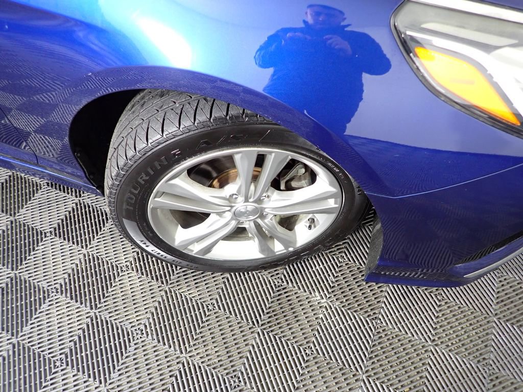 Used 2018 Hyundai Sonata Limited w/ Cargo Package image 35