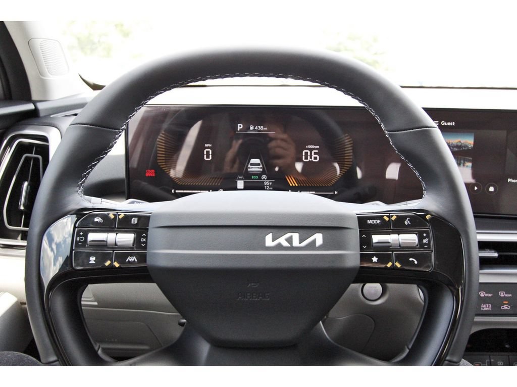 New 2026 Kia Sorento S FWD image 12