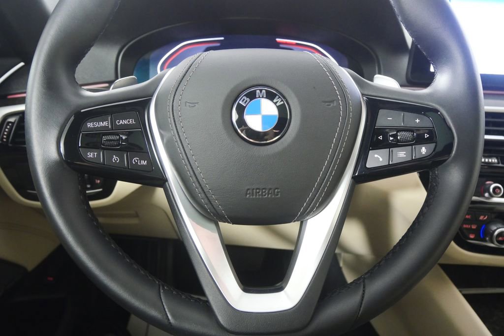 Certified 2023 BMW 530i w/ Premium Package image 19