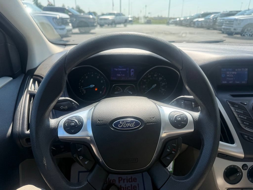 Used 2013 Ford Focus SE FWD image 21