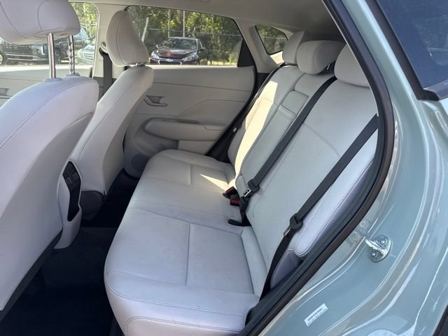 Used 2025 Hyundai Kona SEL AWD/4WD image 20
