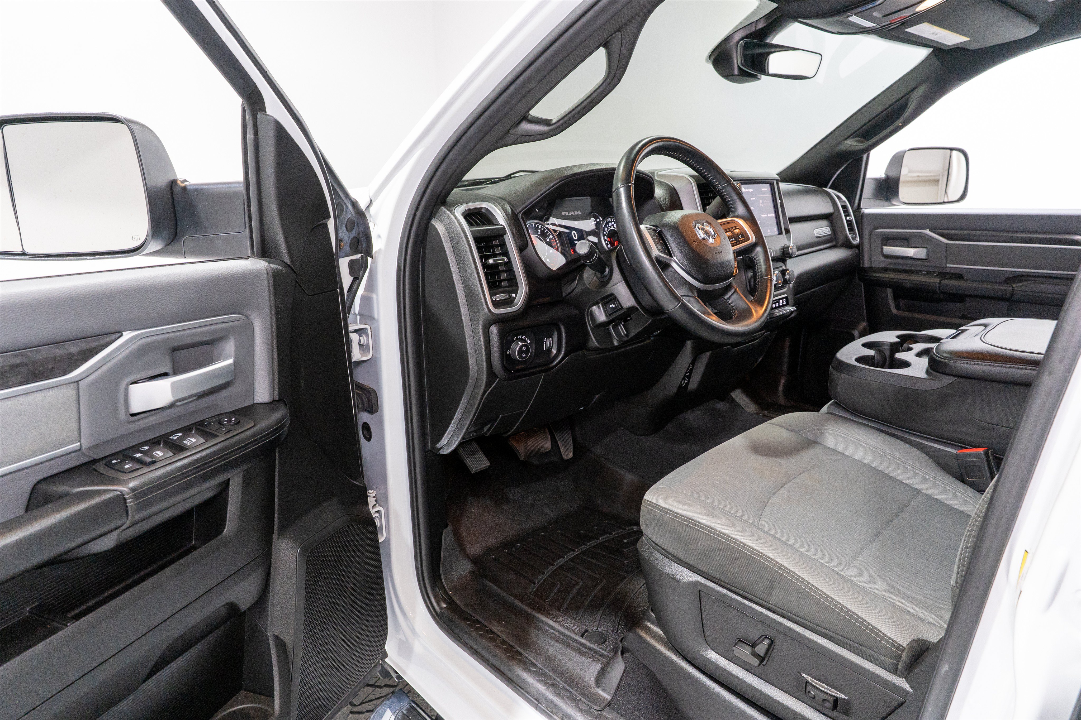 Used 2022 RAM 2500 Big Horn w/ Level A Equipment Group AWD/4WD image 13