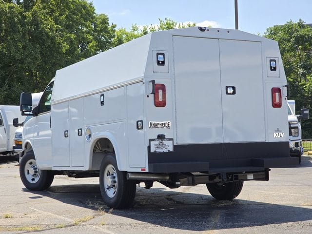 New 2026 Chevrolet Express 3500 w/ Power Convenience Package RWD image 10