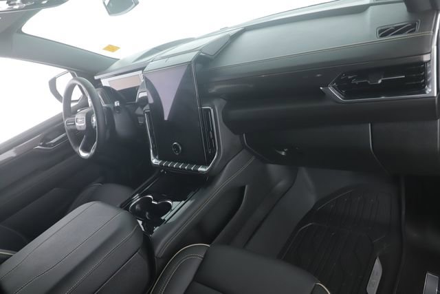 Used 2026 GMC Yukon Elevation w/ LPO, Floor Liner Package AWD/4WD image 34