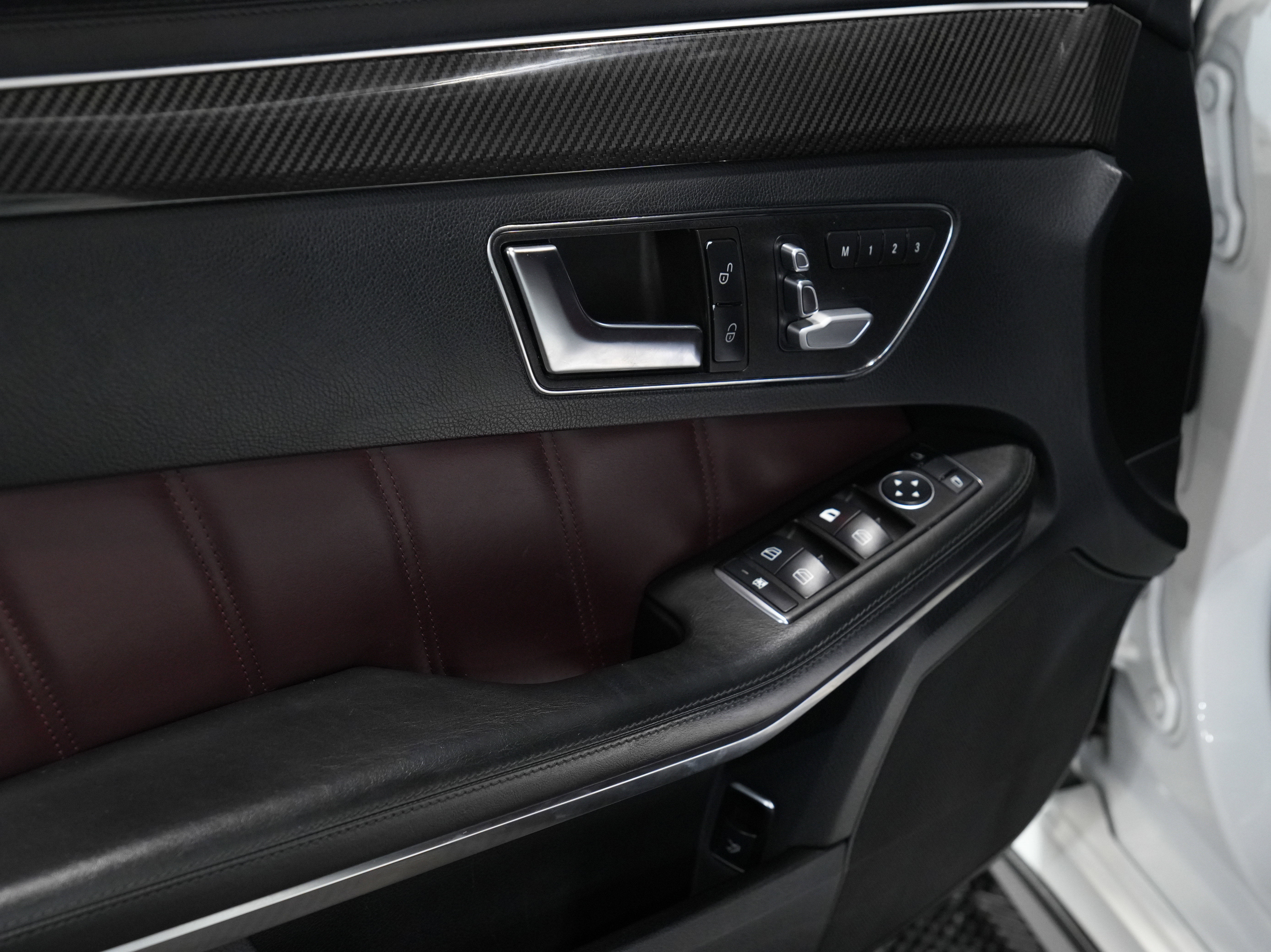 Used 2014 Mercedes-Benz E 63 AMG S-Model image 29