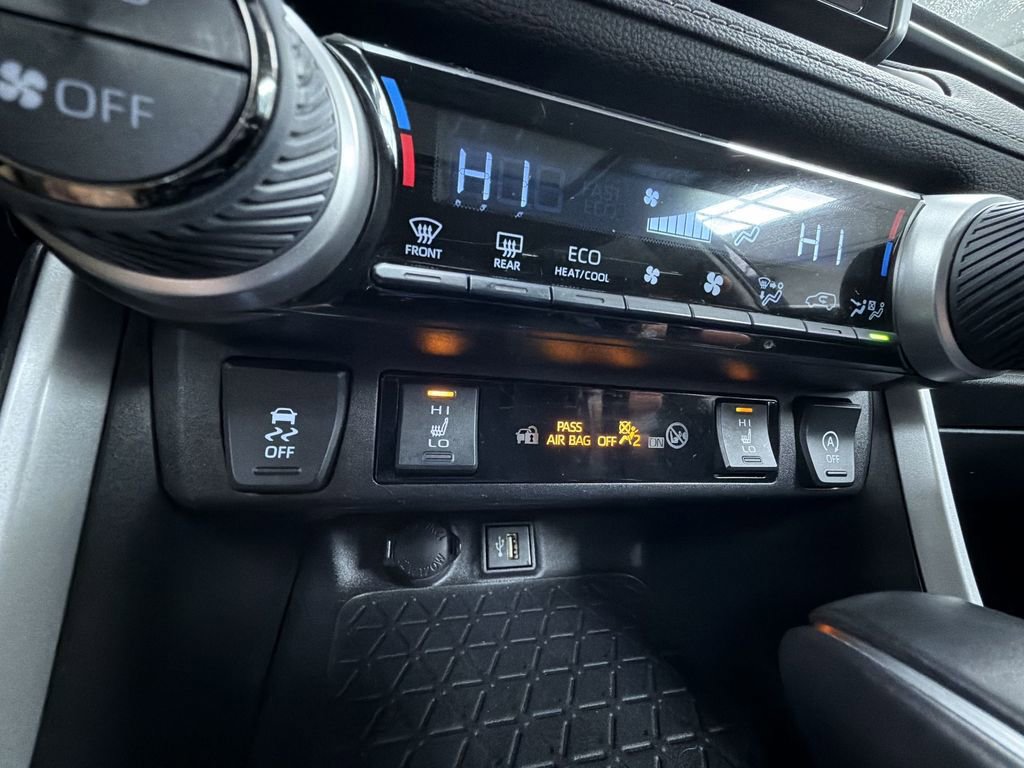 Certified 2023 Toyota RAV4 XLE Premium image 24