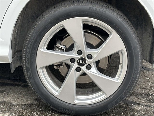 Certified 2025 Audi Q5 Premium Plus w/ Premium Plus image 10