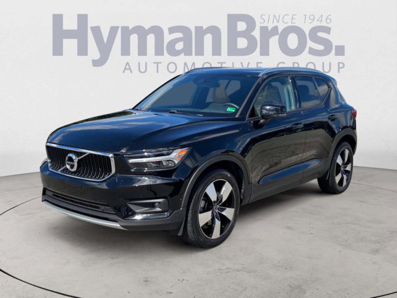 Used 2019 Volvo XC40 T5 Momentum image 7