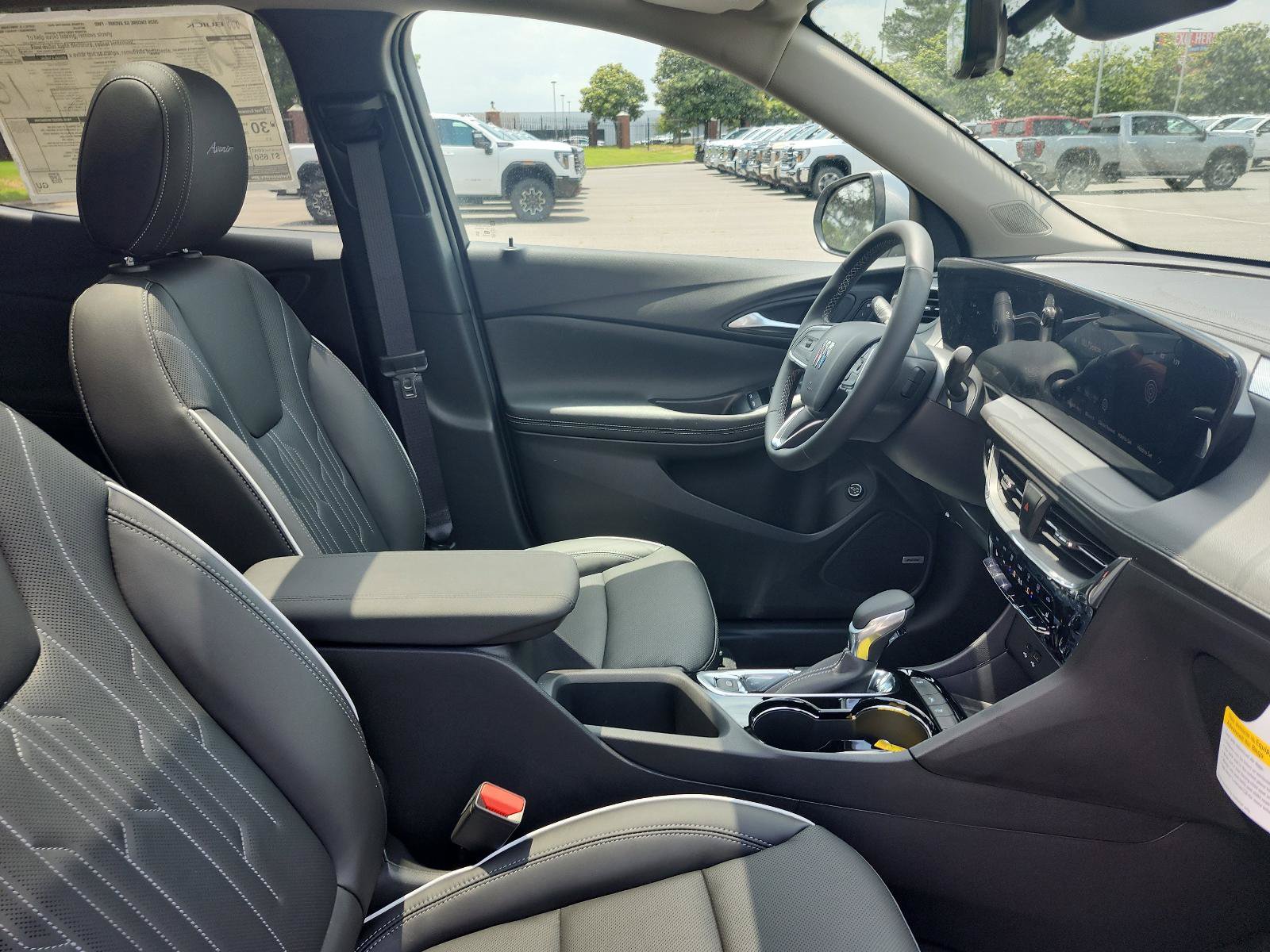 New 2026 Buick Encore GX Avenir w/ Avenir Technology Package FWD image 7