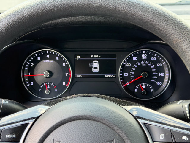 Used 2023 Kia Forte LXS FWD image 13