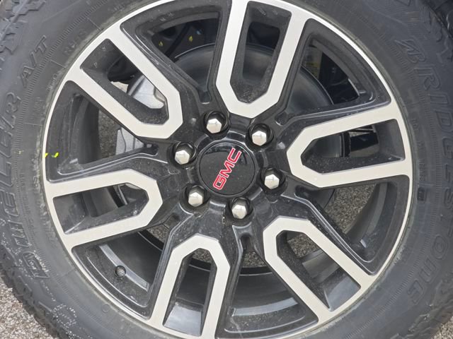 New 2026 GMC Sierra 1500 AT4 image 13