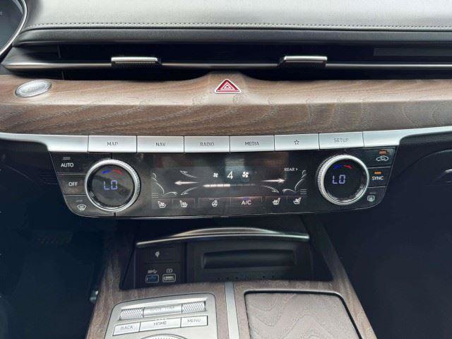 Used 2021 Genesis G80 3.5T AWD/4WD image 34