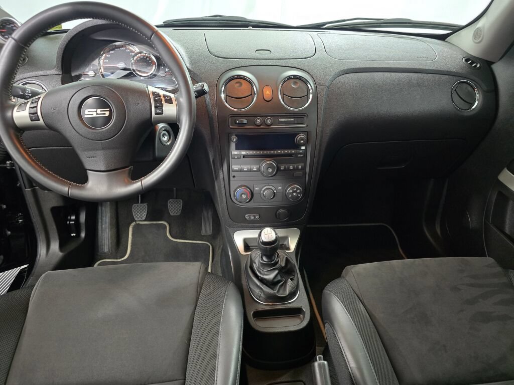 Used 2009 Chevrolet HHR SS w/ Performance Package FWD image 13