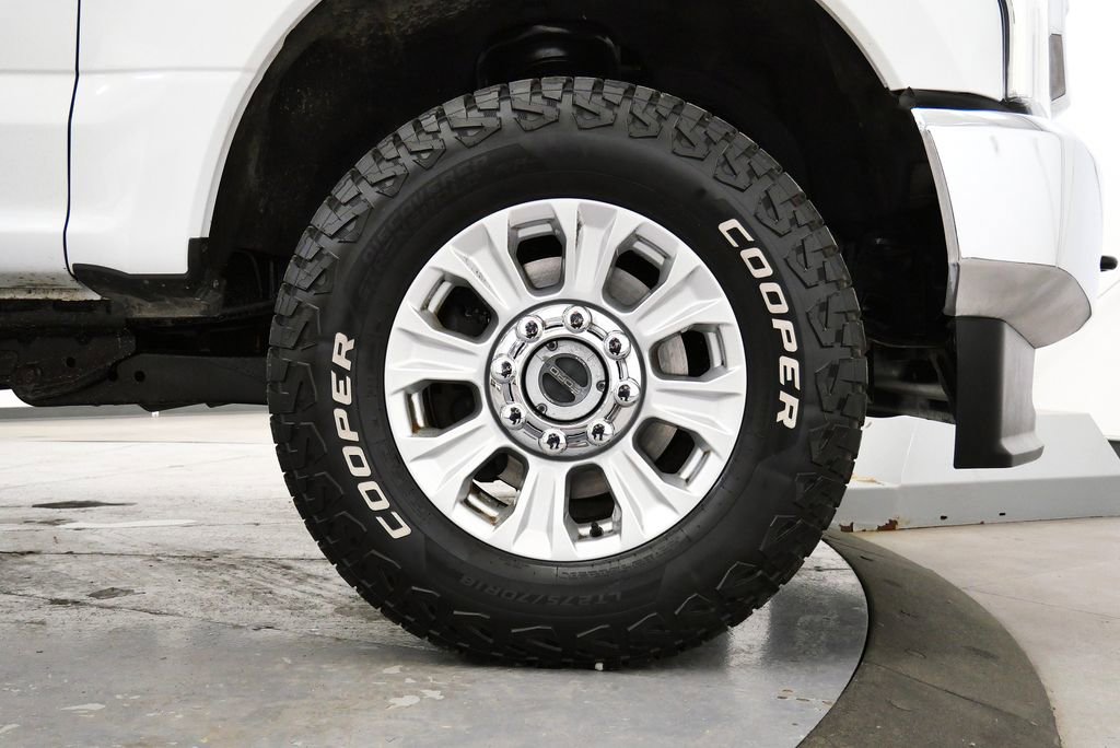 Used 2022 Ford F250 XL w/ STX Appearance Package image 35